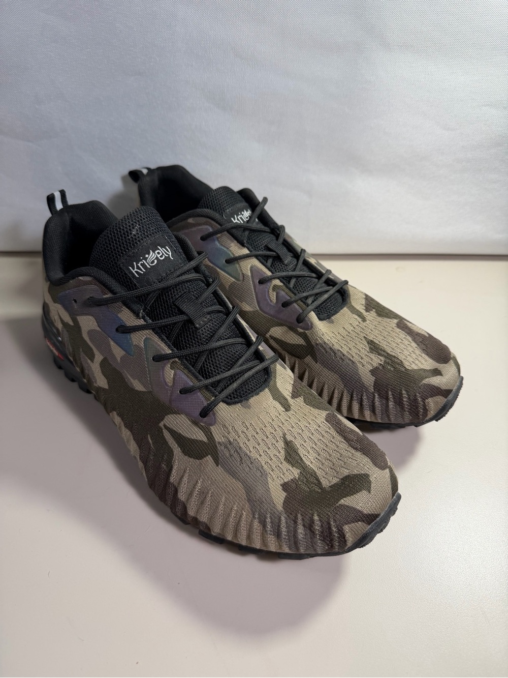 Kricely Men's Trail Running Hiking Sneakers Shoes Camouflage Sz USA 12/47 EUC.